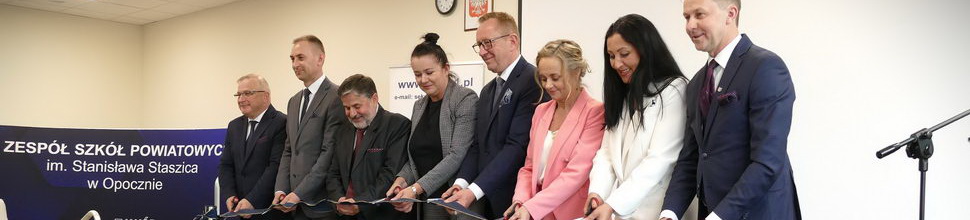 Otwarcie Branżowego Centrum Umiejętności Przemysłu Ceramicznego przy Zespole Szkół Powiatowych im. Stanisława Staszica w Opocznie