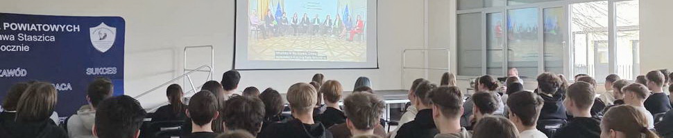 Na czym polega praca adwokata, sędziego, radcy prawnego, notariusza, prokuratora oraz komornika?