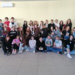 Wyjazd do Teatru Powszechnego na sztukę pt. "Szalone nożyczki"