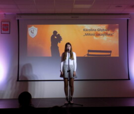 Konkurs Recytatorski "Poezja miłosna – uczucia słowem malowane"