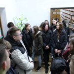 ZWIEDZANIE BIBLIOTEKI PUBLICZNEJ W OPOCZNIE