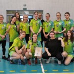 I MIEJSCE "STASZICA” W ZAWODACH W PIŁKĘ KOSZYKOWĄ DZIEWCZĄT