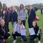 Zawody w sztafetowych biegach przełajowych dziewcząt i chłopców