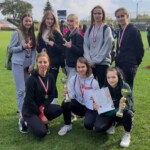 Zawody w sztafetowych biegach przełajowych dziewcząt i chłopców