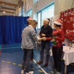 MIKOŁAJKOWY TURNIEJ TENISA STOŁOWEGO W „STASZICU”