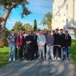 MATURZYŚCI ZESPOŁU SZKÓŁ POWIATOWYCH W OPOCZNIE Z PIELGRZYMKĄ W CZĘSTOCHOWIE