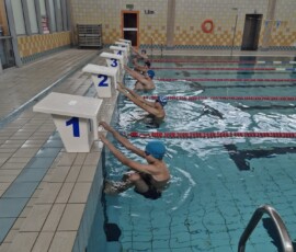 XII Mikołajkowe Zawody Pływackie „Staszic pływa”